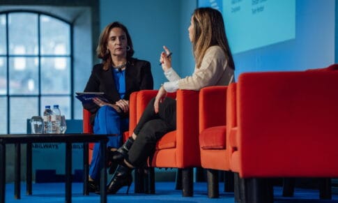 El líder que escucha con todos los sentidos