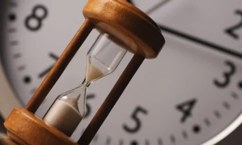 Gestión del tiempo y productividad: Cómo salir del laberinto