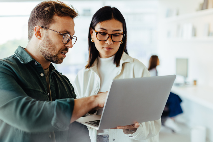 SAP BusinessObjects BI 2025 Web Intelligence Nivel 1